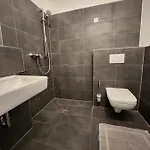 - Komfortable Einzelzimmer Und Doppelzimmer - Moderne Badezimmer, Schnelles Wlan, Self-check-in בילפלד