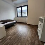 דירה - Komfortable Einzelzimmer Und Doppelzimmer - Moderne Badezimmer, Schnelles Wlan, Self-check-in בילפלד