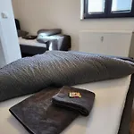 - Komfortable Einzelzimmer Und Doppelzimmer - Moderne Badezimmer, Schnelles Wlan, Self-check-in *