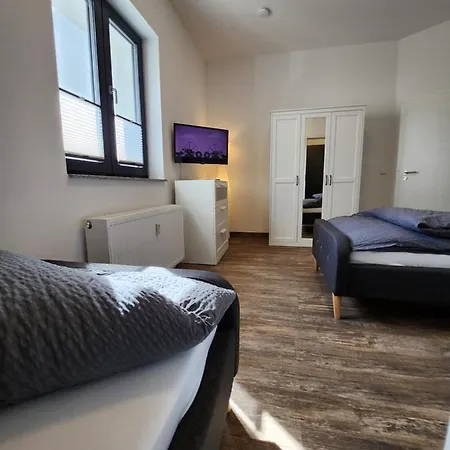 Appartement - Komfortable Einzelzimmer Und Doppelzimmer - Moderne Badezimmer, Schnelles Wlan, Self-check-in