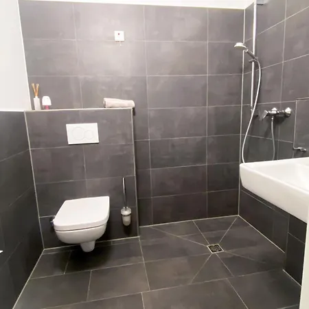 - Komfortable Einzelzimmer Und Doppelzimmer - Moderne Badezimmer, Schnelles Wlan, Self-check-in Appartement