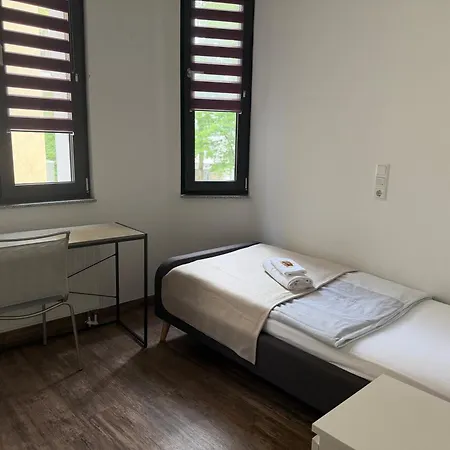 - Komfortable Einzelzimmer Und Doppelzimmer - Moderne Badezimmer, Schnelles Wlan, Self-check-in Appartement
