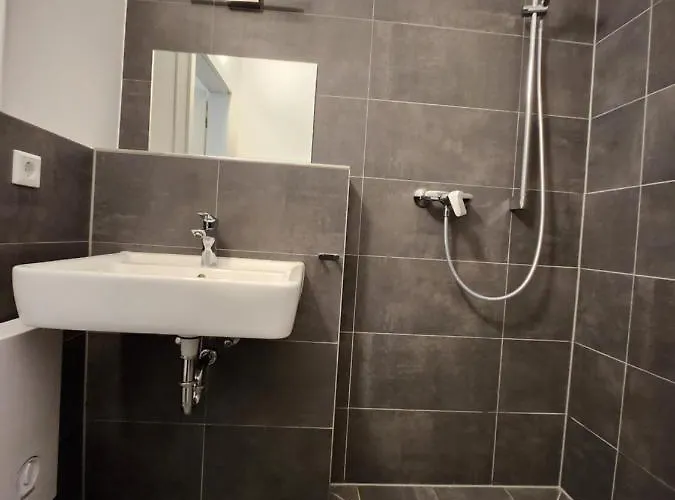 Apartmán Bielefeld City Apartments - Komfortable Einzelzimmer Und Doppelzimmer - Modernes Badezimmer, Schnelles Wlan, Self-Check-In Bielefeld