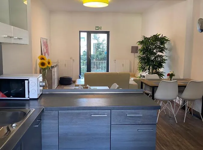 Bielefeld City Apartments - Komfortable Einzelzimmer Und Doppelzimmer - Modernes Badezimmer, Schnelles Wlan, Self-Check-In Apartmán Bielefeld