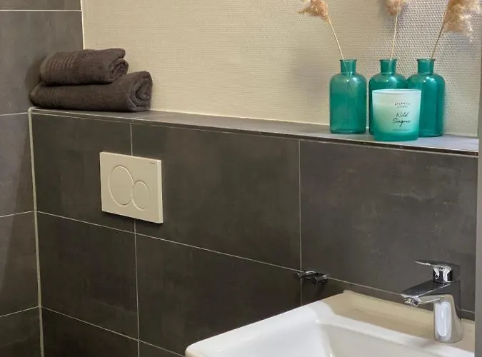 Apartamento Bielefeld City Apartments - Komfortable Einzelzimmer Und Doppelzimmer - Moderne Badezimmer, Schnelles Wlan, Self-Check-In *