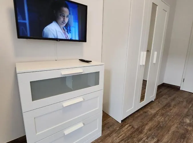 Apartamento Bielefeld City Apartments - Komfortable Einzelzimmer Und Doppelzimmer - Moderne Badezimmer, Schnelles Wlan, Self-Check-In *