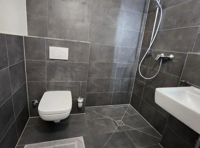 Bielefeld City Apartments - Komfortable Einzelzimmer Und Doppelzimmer - Modernes Badezimmer, Schnelles Wlan, Self-Check-In Apartmán Bielefeld