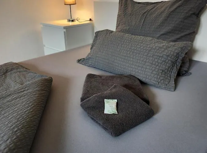 - Komfortable Einzelzimmer Und Doppelzimmer - Moderne Badezimmer, Schnelles Wlan, Self-check-in