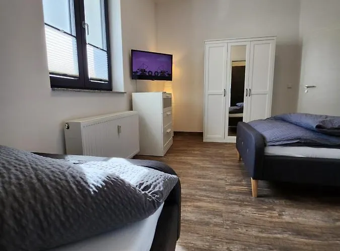 Apartment - Komfortable Einzelzimmer Und Doppelzimmer - Moderne Badezimmer, Schnelles Wlan, Self-check-in