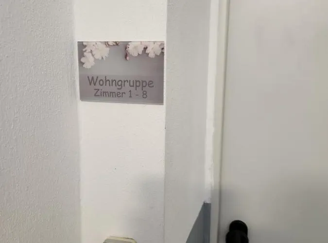 Bielefeld City Apartments - Komfortable Einzelzimmer Und Doppelzimmer - Modernes Badezimmer, Schnelles Wlan, Self-Check-In *